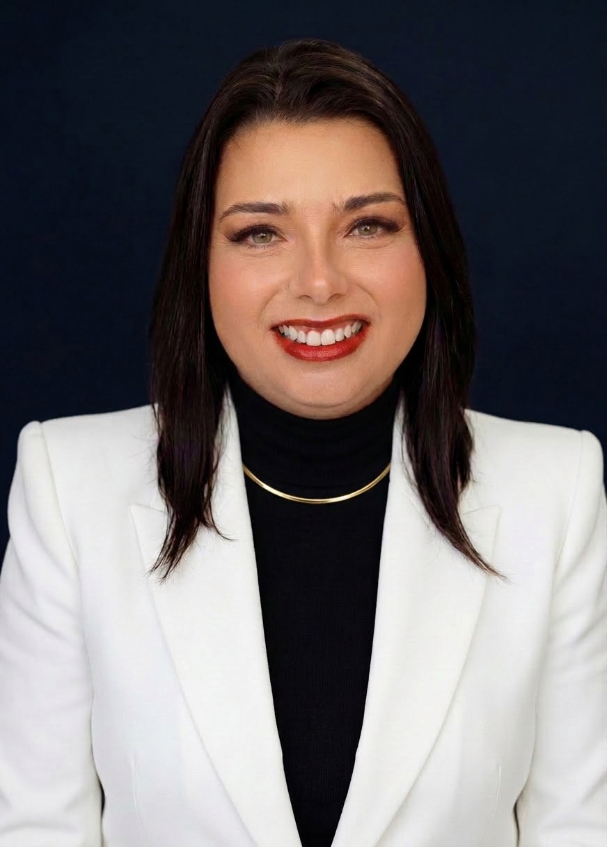 Débora Costa, Gestora Comercial e Dona da Comunidade Closer